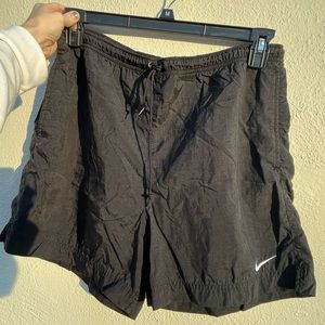 NIKE Parachute Shorts Size M